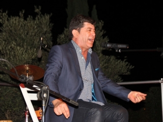 Fin de fiesta del décimo aniversario del Museo de la Autonomía con el concierto de Perrate y Caracafé