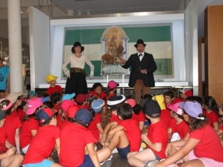 Teatro infantil en el Museo de la Autonomía para conmemorar el nacimiento de Blas Infante y el centenario de la bandera y el escudo
